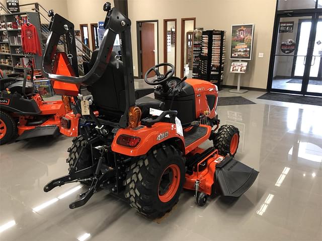 Image of Kubota BX2380 equipment image 4