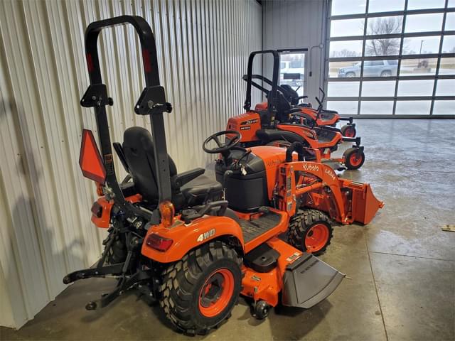 Image of Kubota BX2380 equipment image 1