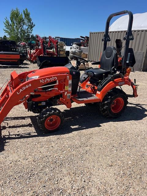 Image of Kubota BX2380 equipment image 1
