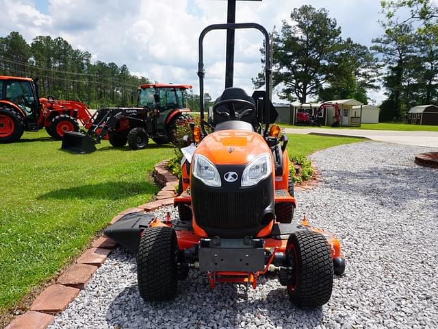 Image of Kubota BX2380 equipment image 2