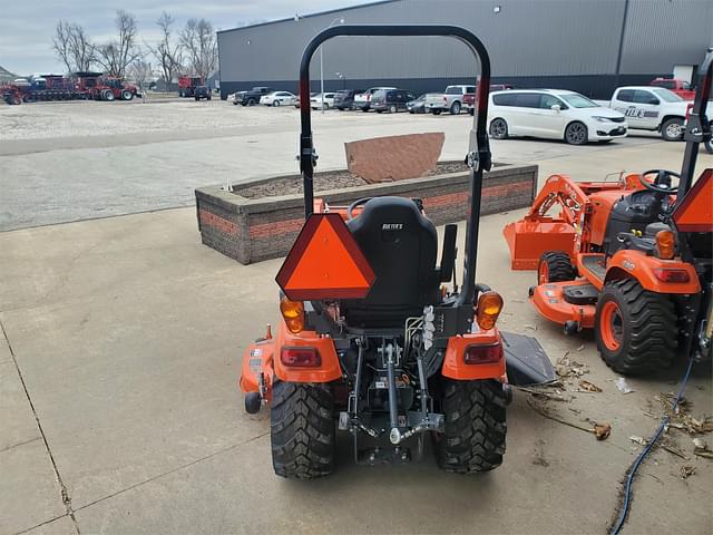 Image of Kubota BX2680 equipment image 3