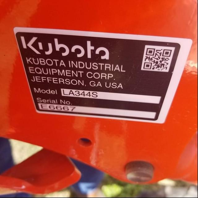 Image of Kubota BX2680 equipment image 3