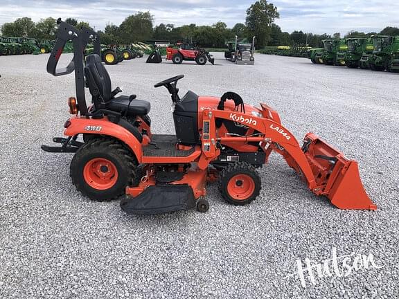 Image of Kubota BX2680 equipment image 2