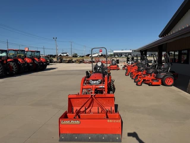 Image of Kubota BX2680 equipment image 3