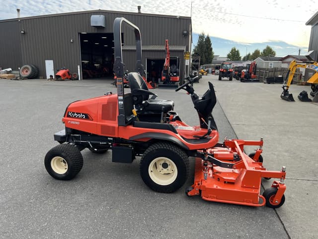 Image of Kubota F2690 equipment image 3