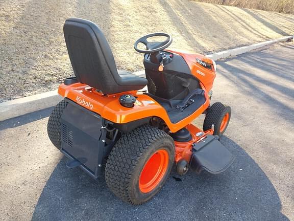 Image of Kubota GR2020 equipment image 3