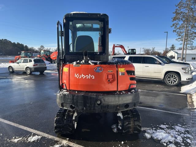 Image of Kubota KX040-4 equipment image 3