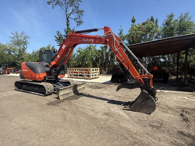 Image of Kubota KX080-4 equipment image 3