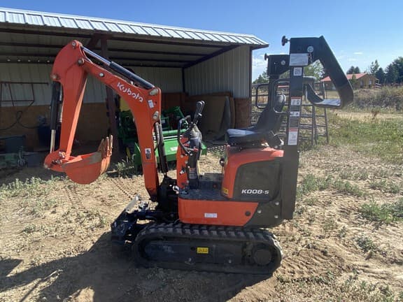 Image of Kubota K008-5 equipment image 3