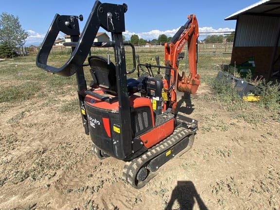 Image of Kubota K008-5 equipment image 1