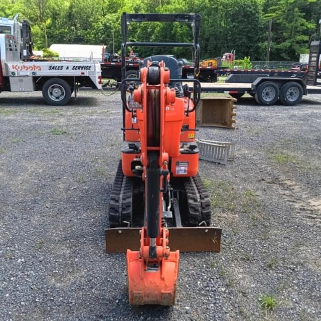 Image of Kubota K008-5 equipment image 1