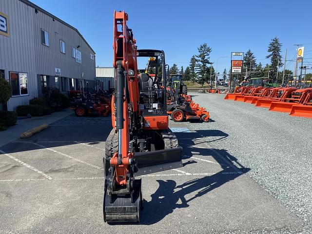 Image of Kubota KX033-4 equipment image 2