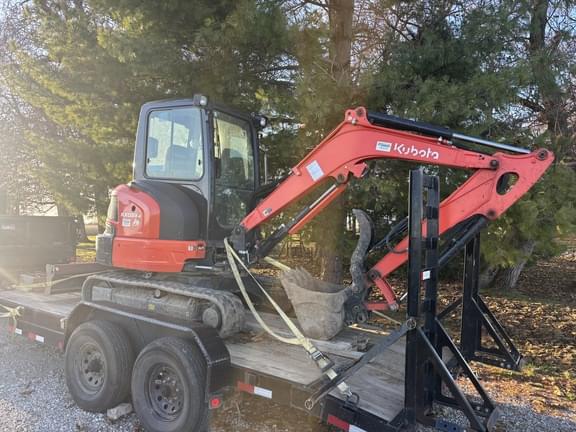 Image of Kubota KX033-4 equipment image 1