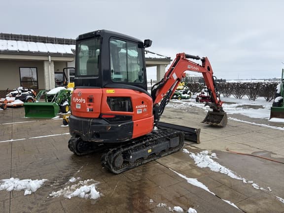 Image of Kubota KX033-4 equipment image 1