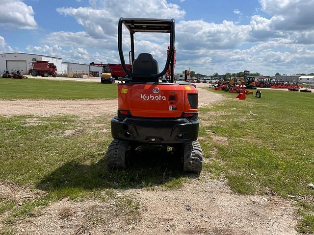 Image of Kubota KX033-4 equipment image 2