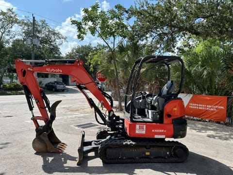 2023 Kubota KX033-4R1 Equipment Image0