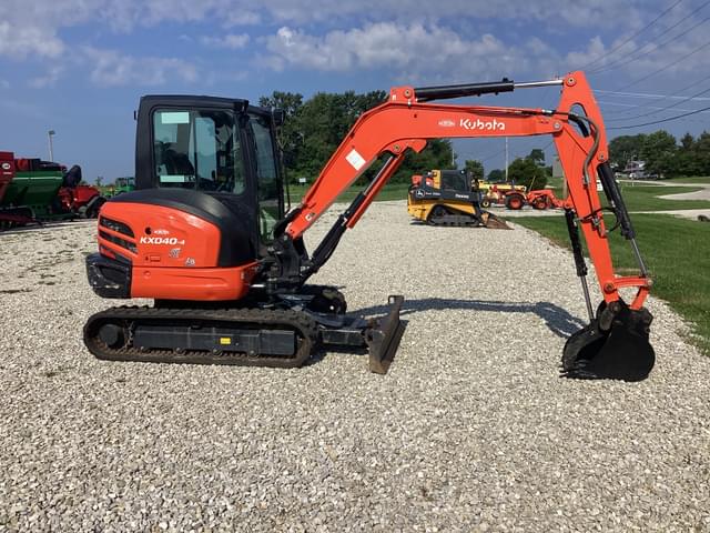 Image of Kubota KX040-4 equipment image 1