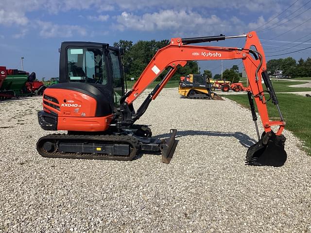 Image of Kubota KX040-4 equipment image 1
