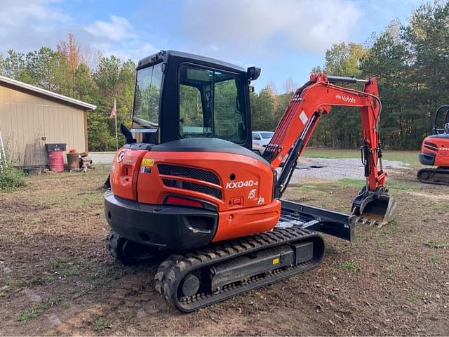 Image of Kubota KX040-4 equipment image 2