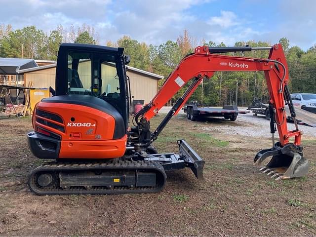 Image of Kubota KX040-4 equipment image 1