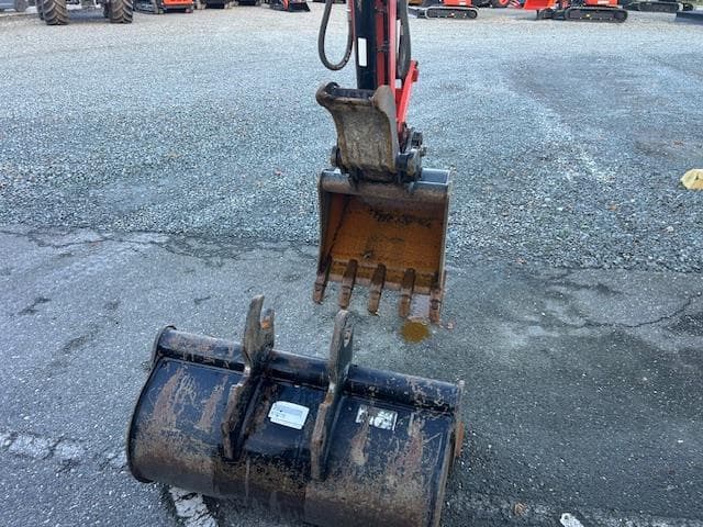 Image of Kubota KX040-4 equipment image 3