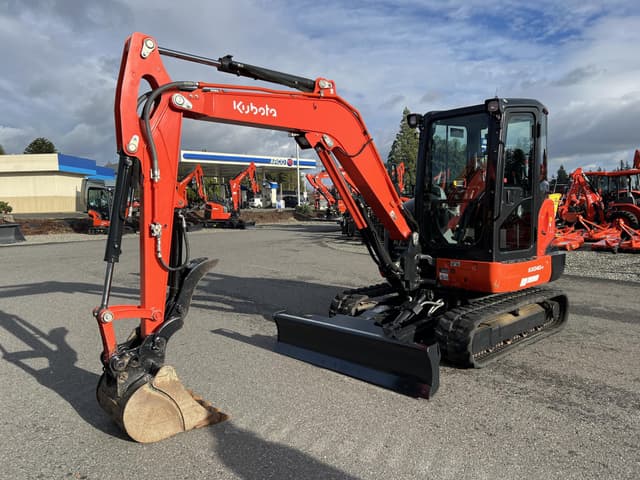 Image of Kubota KX040-4R3T equipment image 1
