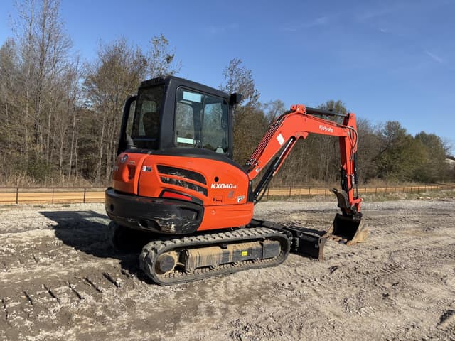 Image of Kubota KX040-4 equipment image 2