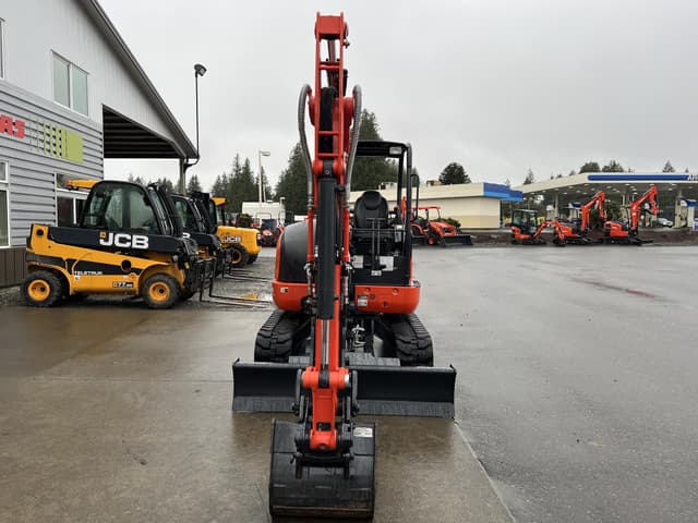 Image of Kubota KX040-4 equipment image 2