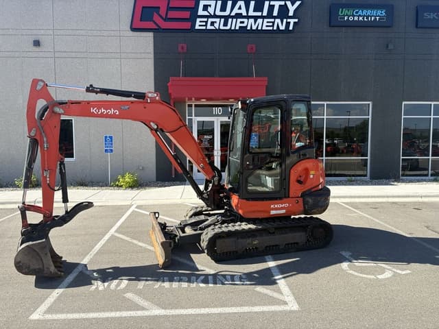 Image of Kubota KX040-4R3A equipment image 1