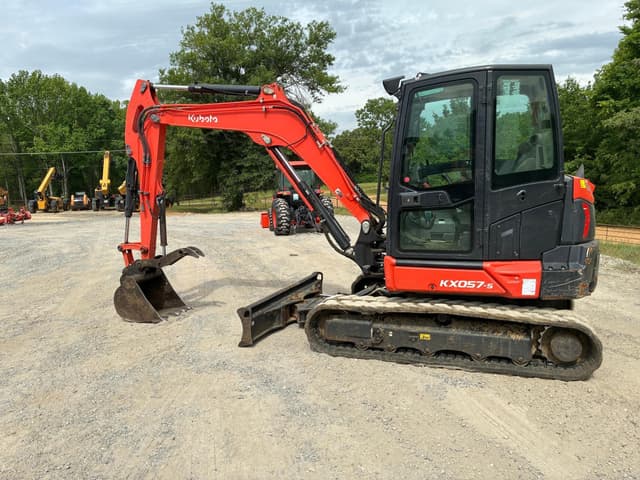 Image of Kubota KX057-5 equipment image 2