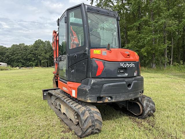 Image of Kubota KX057-5 equipment image 4