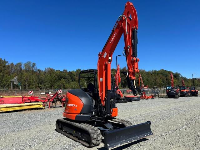 Image of Kubota KX057-5 equipment image 2
