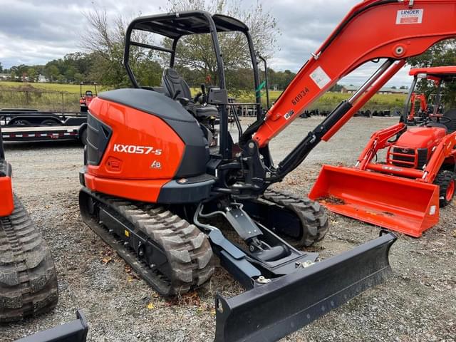 Image of Kubota KX057-5 equipment image 1