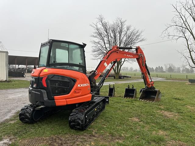 Image of Kubota KX057-5 equipment image 4