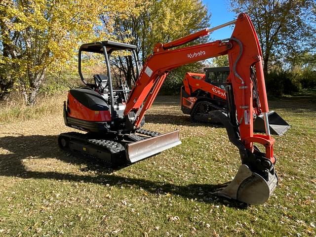 Image of Kubota KX71-3S equipment image 2