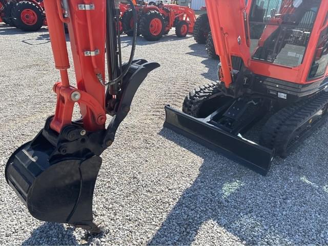 Image of Kubota KX71-3 equipment image 1