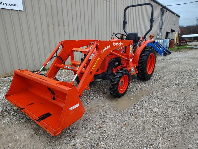 Image of Kubota L2501 equipment image 3