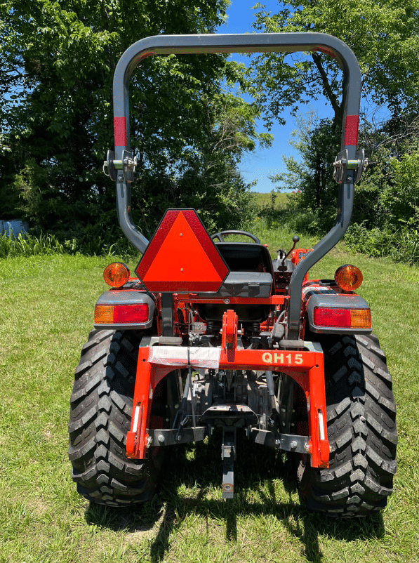 Image of Kubota L2501HST equipment image 4