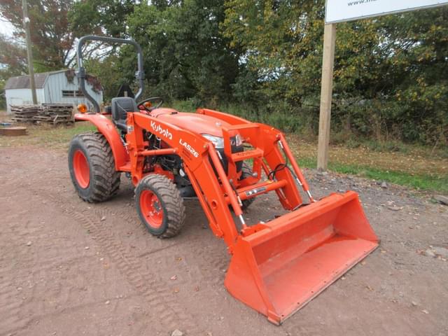 Image of Kubota L2501HST equipment image 4