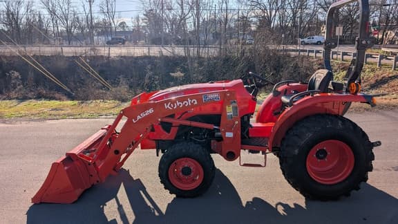 Image of Kubota L2502 equipment image 3