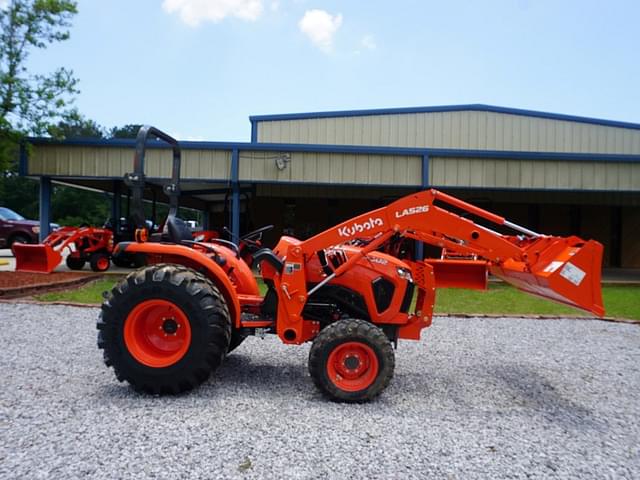 Image of Kubota L2502HST equipment image 1