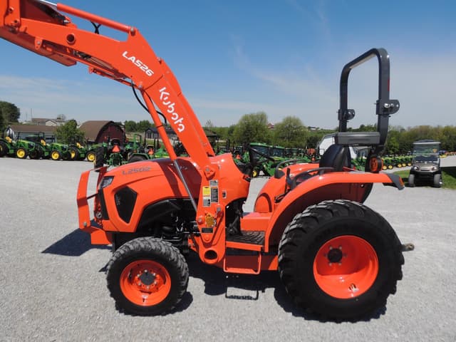 Image of Kubota L2502HST equipment image 2