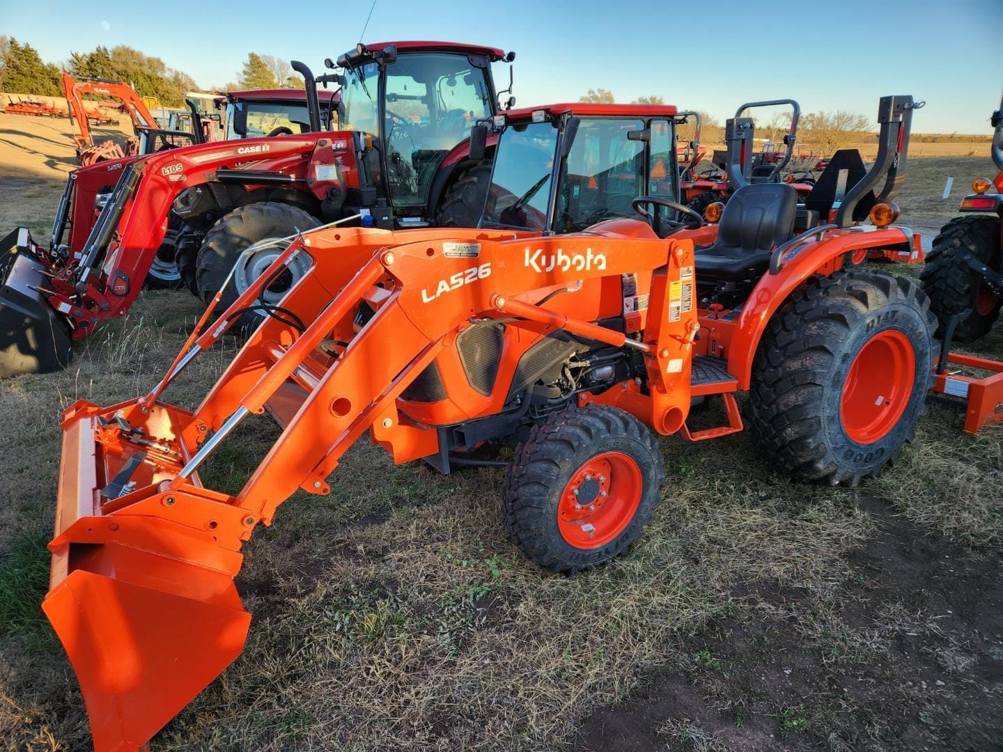 2023 Kubota L3302 Equipment Image0