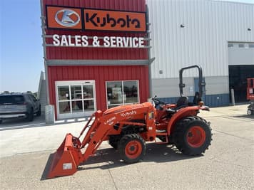 Main image Kubota L3302HST