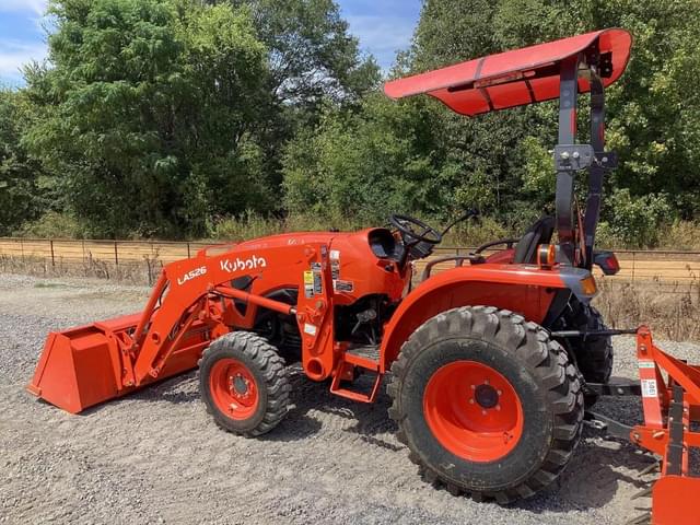 Image of Kubota L3902HST equipment image 2