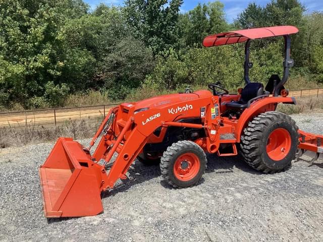 Image of Kubota L3902HST equipment image 1