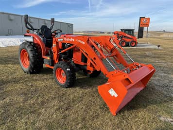 Main image Kubota L3560