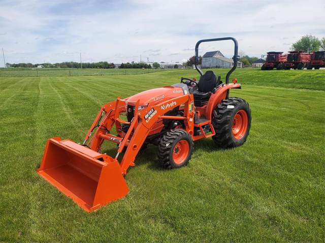 Image of Kubota L3560HST-LE equipment image 1