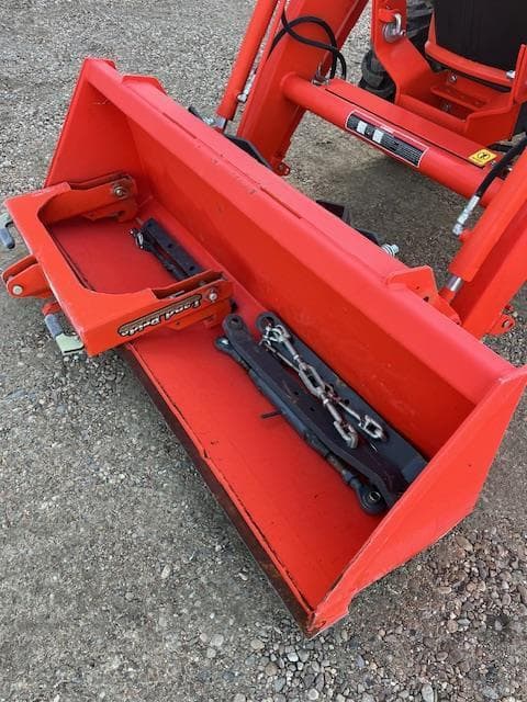 Image of Kubota L3901HST equipment image 1