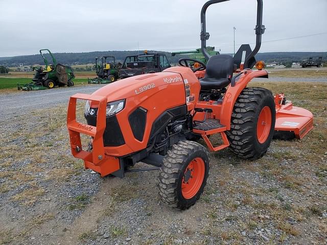 Image of Kubota L3902 equipment image 1